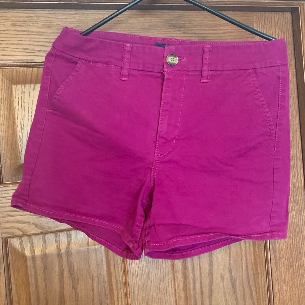 American Eagle Hi Rise Shortie